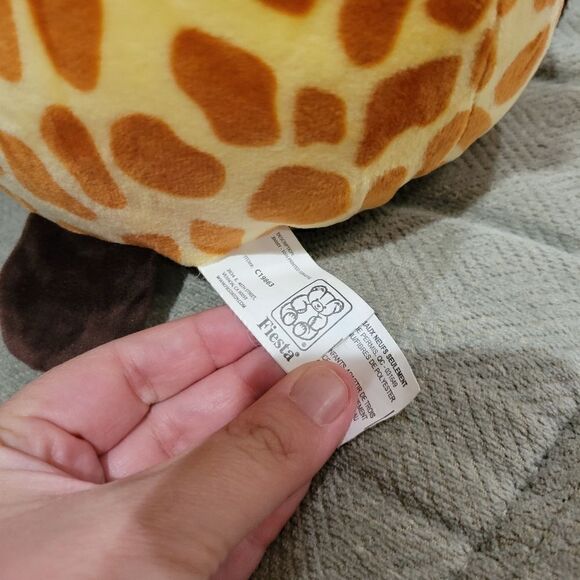 Plush Jimmy the Giraffe 10" Stuffy - Picture 6 of 9